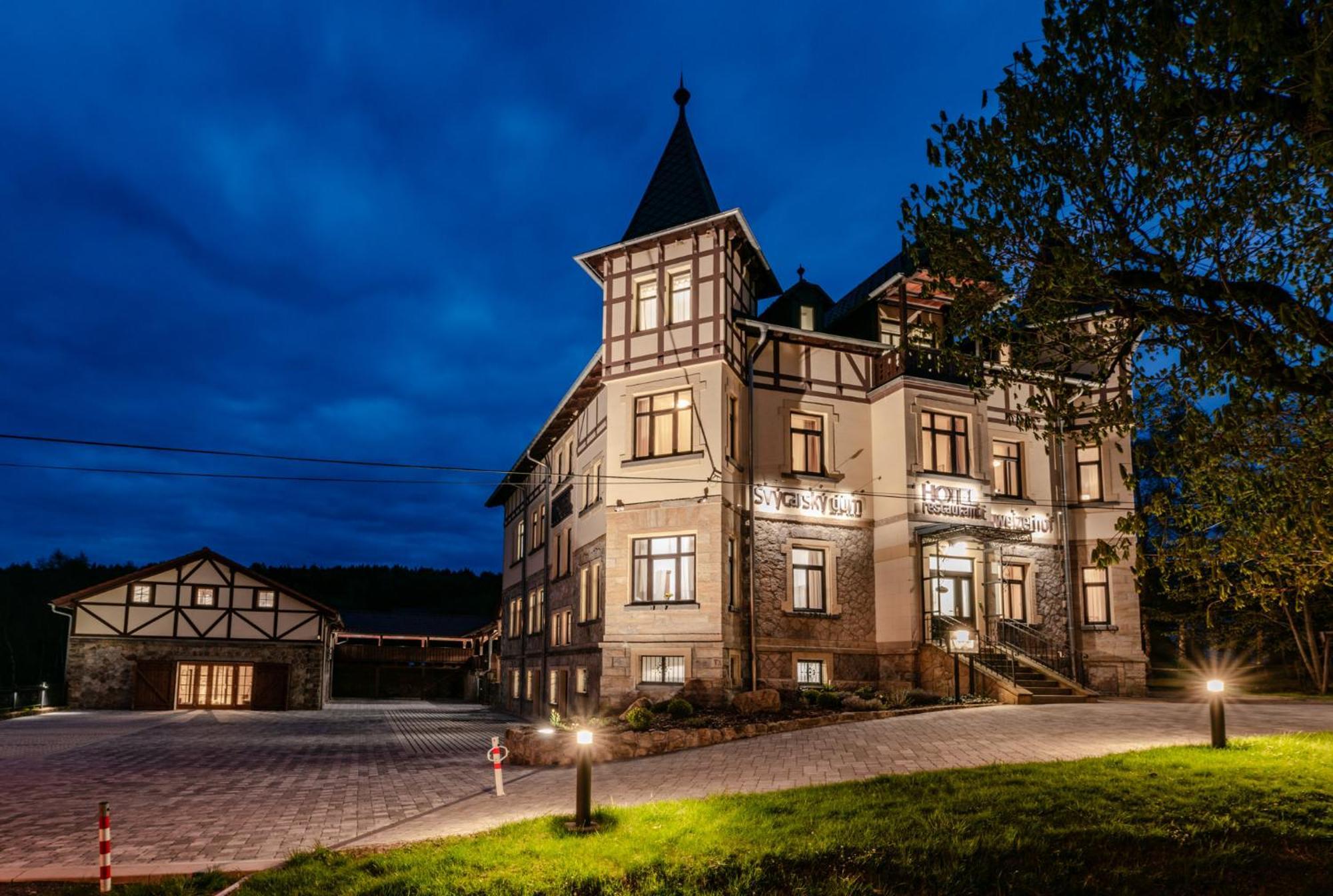 Hotel Svycarsky Dum Sneznik Экстерьер фото